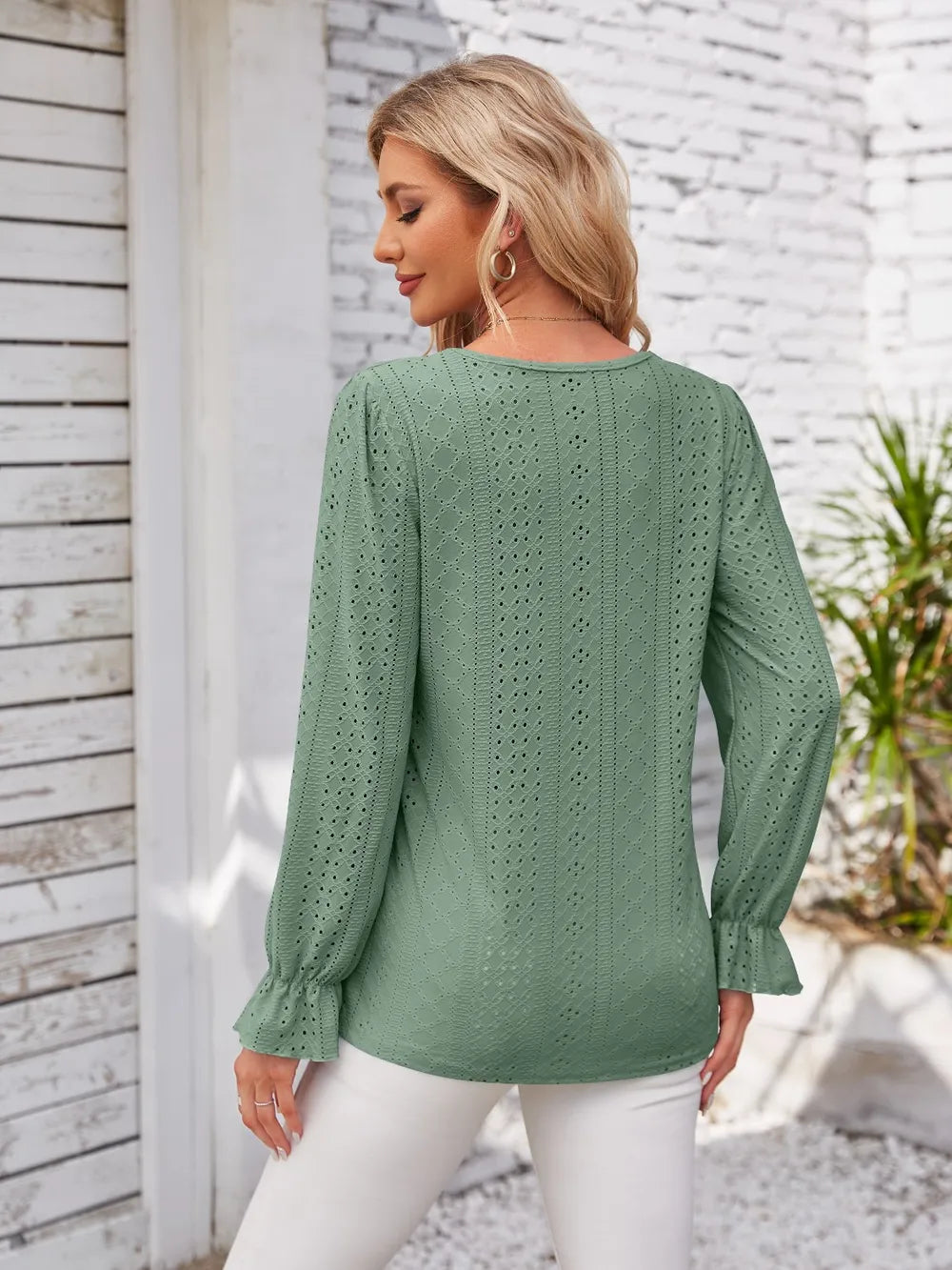 0353f195-1d26-4412-a16c-326832427ecd-Max