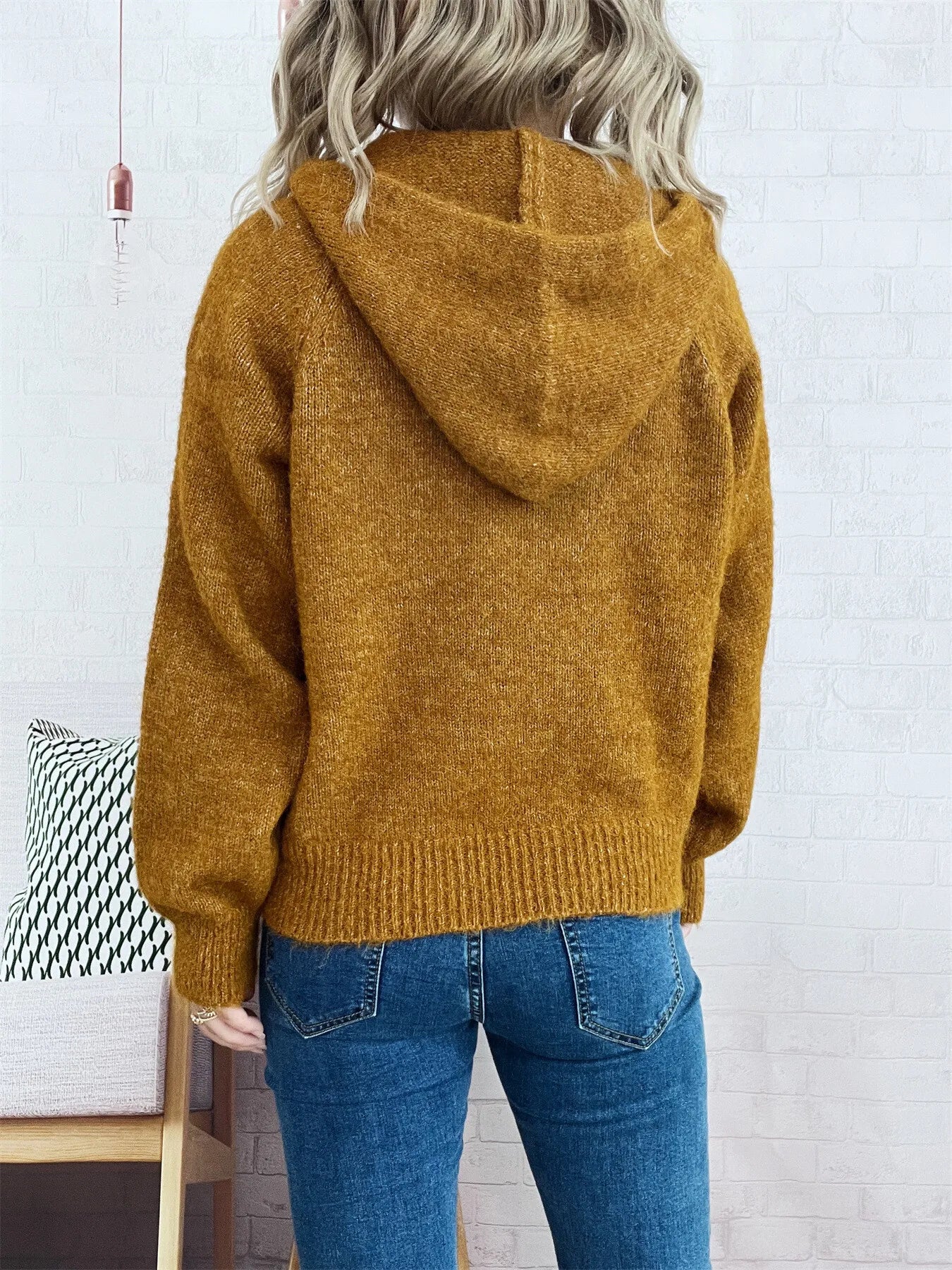 2857f4e8f2574f1788c6fd57380b7ee4-Max-Origin